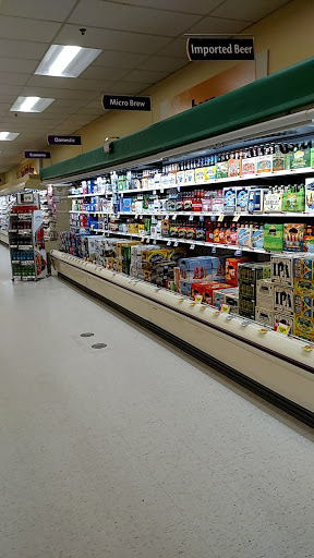 Grocery Store «Super Stop & Shop», reviews and photos, 1391 Main St, Willimantic, CT 06226, USA