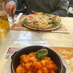 Photo n°1 de l'avis de Aimee.e fait le 25/03/2024 à 11:08 sur le  Trattoria Pizzeria Bella Napoli Centro à Naples