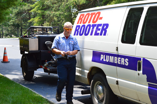 Plumber «Roto-Rooter Plumbing & Drain Service», reviews and photos, 1800 Landmeier Rd, Elk Grove Village, IL 60007, USA