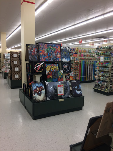Craft Store «Hobby Lobby», reviews and photos, 1146 Hickory Point Mall, Forsyth, IL 62535, USA
