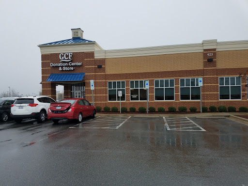 GCF Donation Center & Store (Avent Ferry), 925 Avent Ferry Rd, Holly Springs, NC 27540, Thrift Store