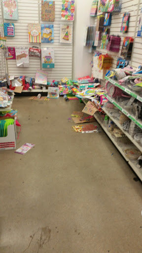 Dollar Store «Dollar Tree», reviews and photos, 3120 S 24th St, Omaha, NE 68108, USA