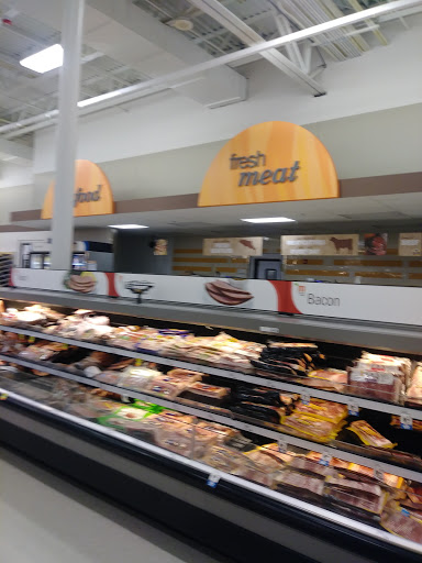 Grocery Store «Meijer», reviews and photos, 8605 E 34th St, Cadillac, MI 49601, USA