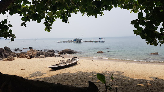 Cat Vang Beach