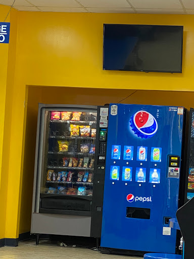 Laundromat «Coral Way Lavanderia Coin Laundry», reviews and photos, 1313 SW 22nd St, Miami, FL 33145, USA