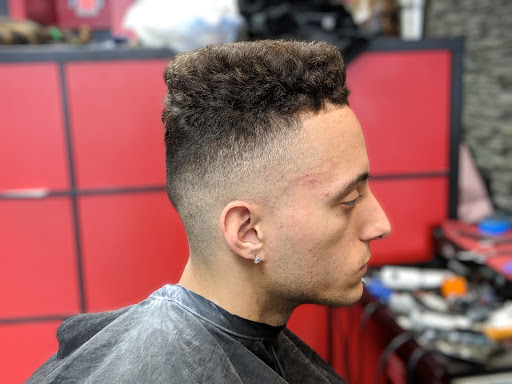 Barber Shop «Kut Kings Barber Shop», reviews and photos, 91 Howells Rd, Bay Shore, NY 11706, USA