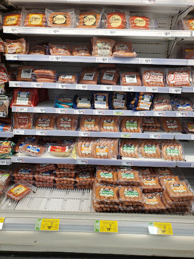 Grocery Store «H-E-B Grocery», reviews and photos, 1434 Wells Branch Pkwy, Pflugerville, TX 78660, USA