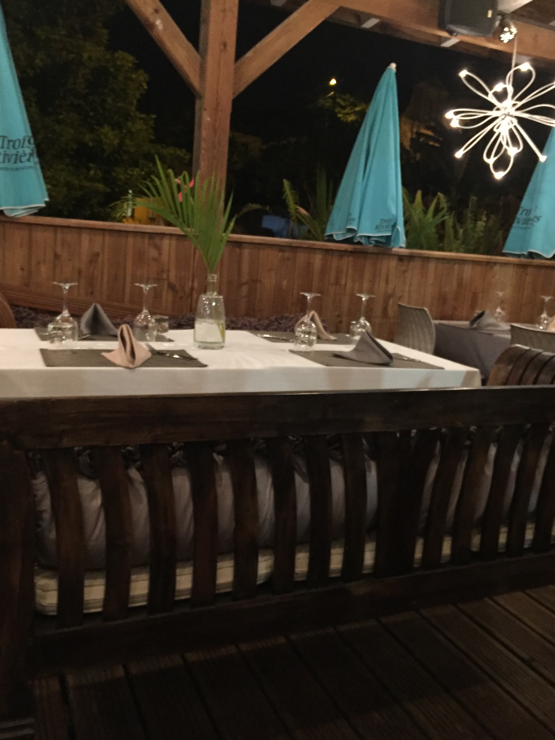 Photo n° 16 de l'avis de Marc-Philippe.o fait le 15/06/2016 à 01:14