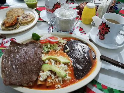 Restaurante Los 3 Colorados - Héctor González Larraga 23, Margarita de Gortari, 79094 Cd Valles, S.L.P., Mexico