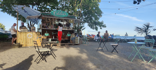 Oddies Beach Bar in Rungsted, Helsingør