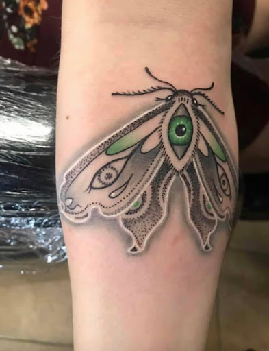 Explore 3 sons tattoo ideas for dad, creative tattoo ideas in Saint Petersburg, available at Buku Tattoo Studio