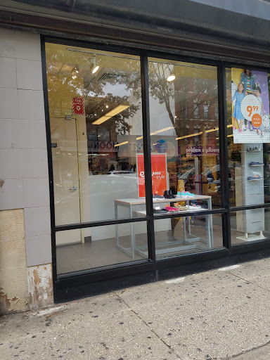 Shoe Store «Payless ShoeSource», reviews and photos, 3070 Steinway St, Long Island City, NY 11103, USA