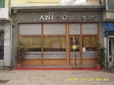 Photos of Ani Ocakbasi