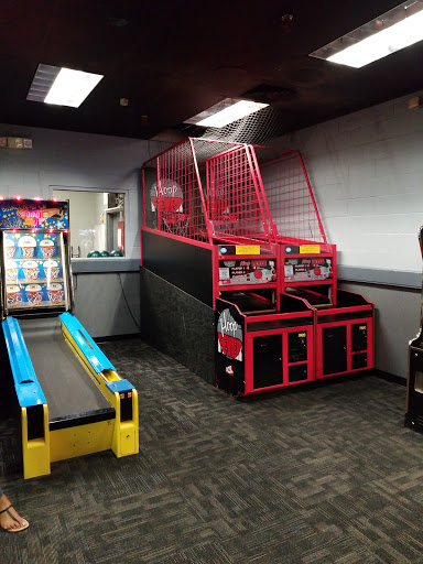 Bowling Alley «Crofton Bowling Centre», reviews and photos, 2115 Priest Bridge Dr, Crofton, MD 21114, USA