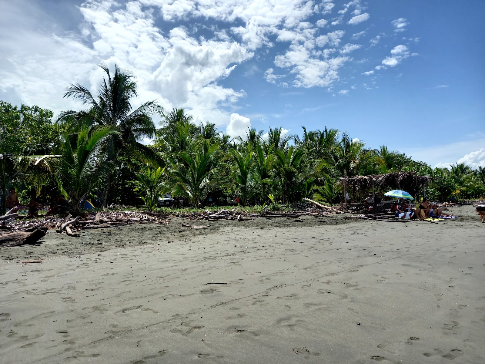 Foto av Playa Zancudo och bosättningen