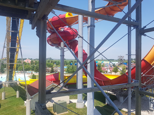 Water Park «Raging Waves Waterpark», reviews and photos, 4000 N Bridge St, Yorkville, IL 60560, USA