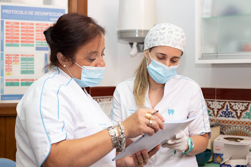 Clínica Dental José Pareja en Granada, Granada