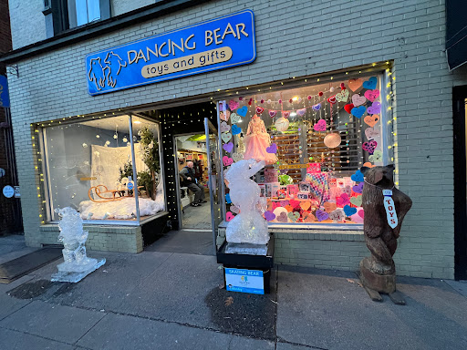 Dancing Bear Toys and Gifts, 15 E Patrick St, Frederick, MD 21701, USA, 