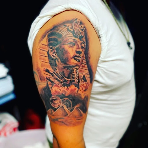 Explore monarch butterfly tattoo ideas, creative tattoo ideas in Glendale, available at Urban Legends Tattoo and Piercing LLC