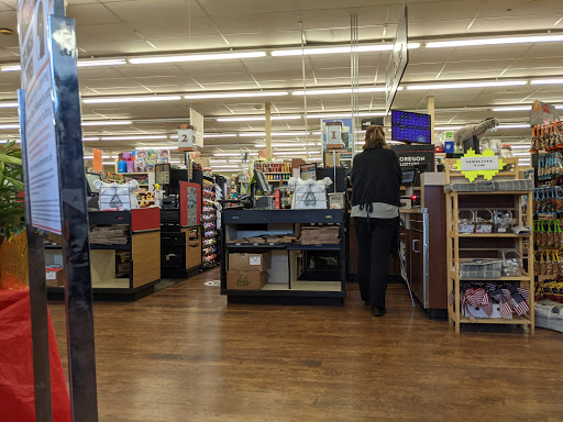 Grocery Store «Rays Food Place», reviews and photos, 1555 Oregon St, Port Orford, OR 97465, USA