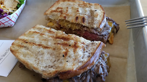 Hamburger Restaurant «Mountain Fresh Grocery Inc», reviews and photos, 521 Main St, Highlands, NC 28741, USA