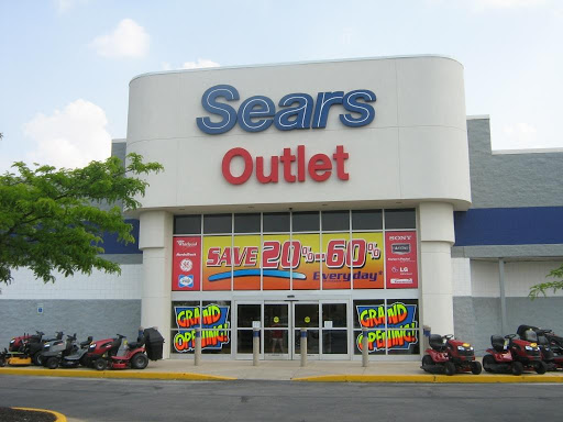 Sears Outlet, 4929 Rattlesnake Hammock Rd, Naples, FL 34113, USA, 