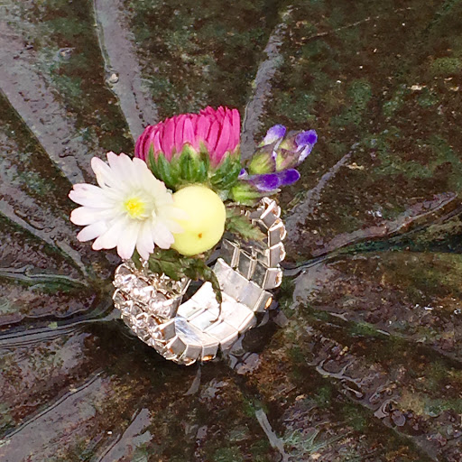 Florist «Windmill Floral Studio», reviews and photos, 16009 60th St E # G, Sumner, WA 98390, USA