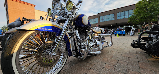 Harley-Davidson Dealer «Bergen County Harley-Davidson (Service Opens 9am)», reviews and photos, 124 Essex St, Rochelle Park, NJ 07662, USA