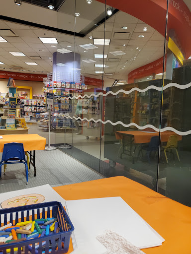 Craft Store «Crayola Store Crown Center», reviews and photos, 200 E 25th St, Kansas City, MO 64108, USA