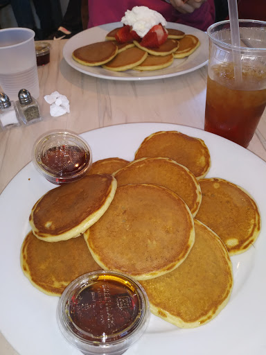 Cafe «Mad Hatter Cafe + Bakeshop», reviews and photos, 1802 W Main St, Durham, NC 27705, USA