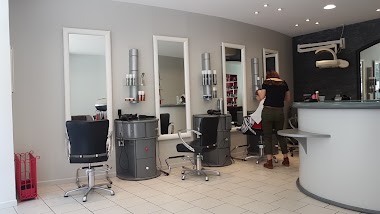Atelier De Coiffure Annie Darroussat