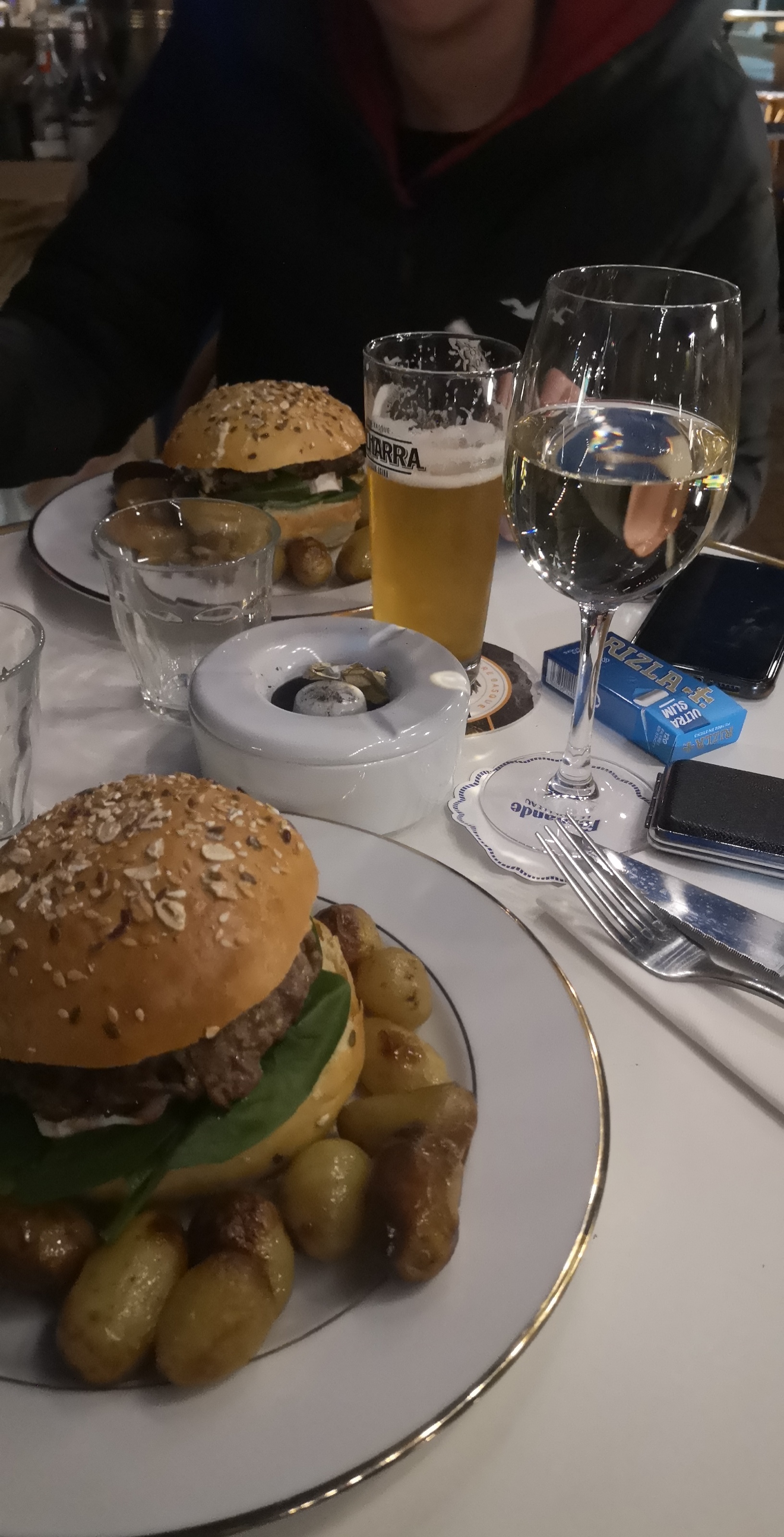 Photo n° 2 de l'avis de Kloé.E fait le 13/11/2021 à 21:00