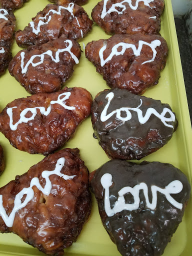 Donut Shop «K Donuts», reviews and photos, 1901 E Arkansas Ln # 107, Arlington, TX 76010, USA