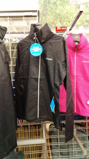 Sporting Goods Store «Academy Sports + Outdoors», reviews and photos, 7460 Airport Blvd, Mobile, AL 36608, USA