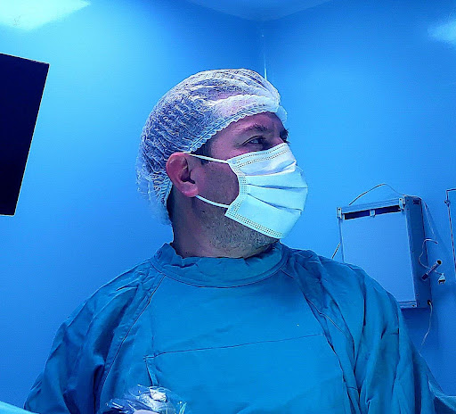 Dr. Gabriel Valdivia Garron - Cirujano Urologo - Urologo - Urologia Cochabamba Bolivia