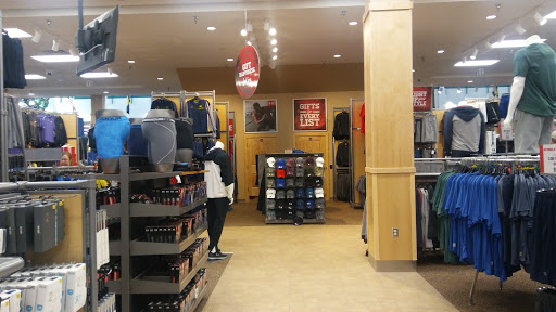 Sporting Goods Store «SCHEELS», reviews and photos, 1461 Coral Ridge Ave #1416, Coralville, IA 52241, USA