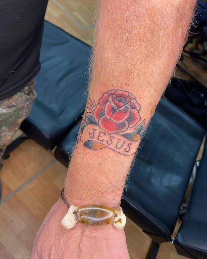 Explore traveler tattoo ideas, creative tattoo ideas in Belgrade, available at The Loyal Sparrow Tattoo and Piercing