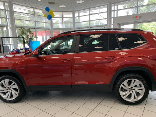 Volkswagen Dealer «Douglas Volkswagen», reviews and photos, 491 Morris Ave, Summit, NJ 07901, USA