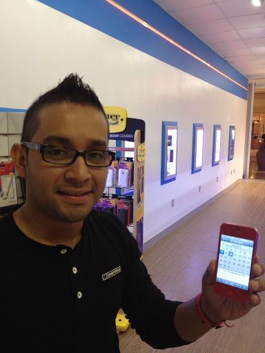 Electronics Repair Shop «Cyberion Columbia Electronics & Phone Repair», reviews and photos, 10300 Little Patuxent Pkwy, Columbia, MD 21044, USA