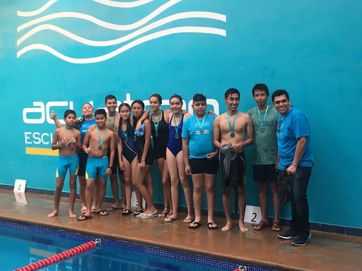 Acuatron Escuela de Natación