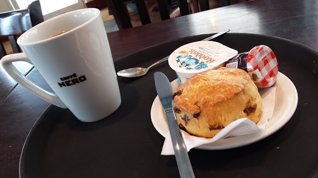Comments and reviews of Caffè Nero