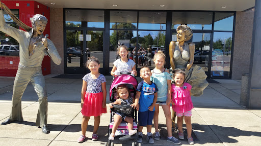 Movie Theater «Independence Cinema», reviews and photos, 450 S 2nd St, Independence, OR 97351, USA