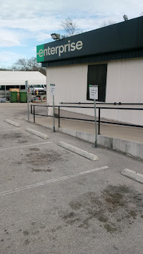 Enterprise Rent-A-Car - Photo 6 - Car repair in Bryan, TX, College Station