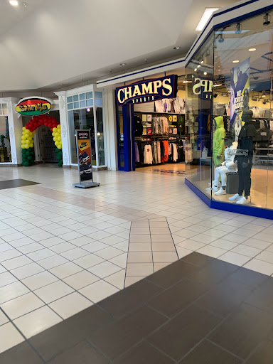 Shopping Mall «The Commons At Federal Way», reviews and photos, 1928 S Commons, Federal Way, WA 98003, USA