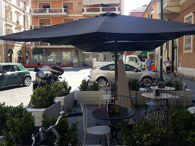 Il Caffè in Bottega Piazza Cavour 3, 16043 Chiavari GE, Italia