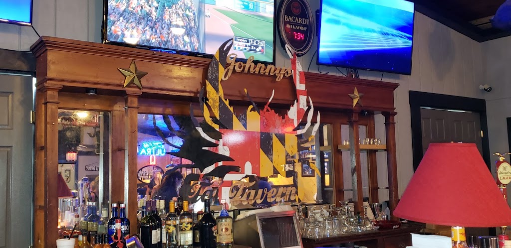 Johnny's Tavern 21631