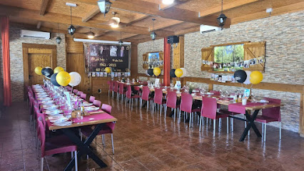 Restaurante Bocados - Pl. Fluvi, 50018 Zaragoza, Spain