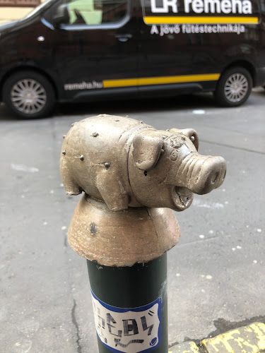 Pig Mini-Statue
