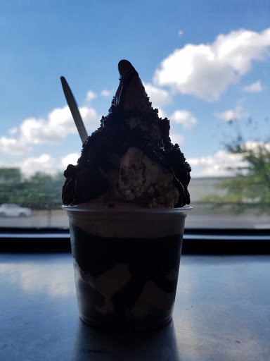 Ice Cream Shop «Cow Tipping Creamery», reviews and photos, 4715 S Lamar Blvd, Austin, TX 78745, USA