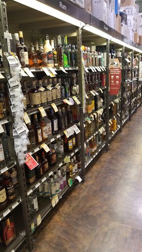 Wine Store «Total Wine & More», reviews and photos, 2224 E Williams Field Rd, Gilbert, AZ 85295, USA